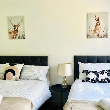 Ashford Retreat - Luxury Home With Double Parking Экстерьер фото