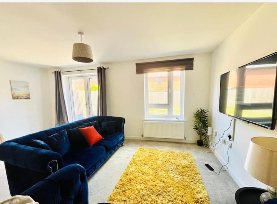 Ashford Retreat - Luxury Home With Double Parking Экстерьер фото